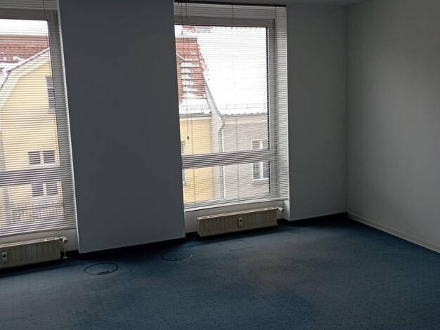 Bürofläche zur Miete provisionsfrei 684 € 76 m² Bürofläche Baruther Strasse 20/21 Zossen 15806