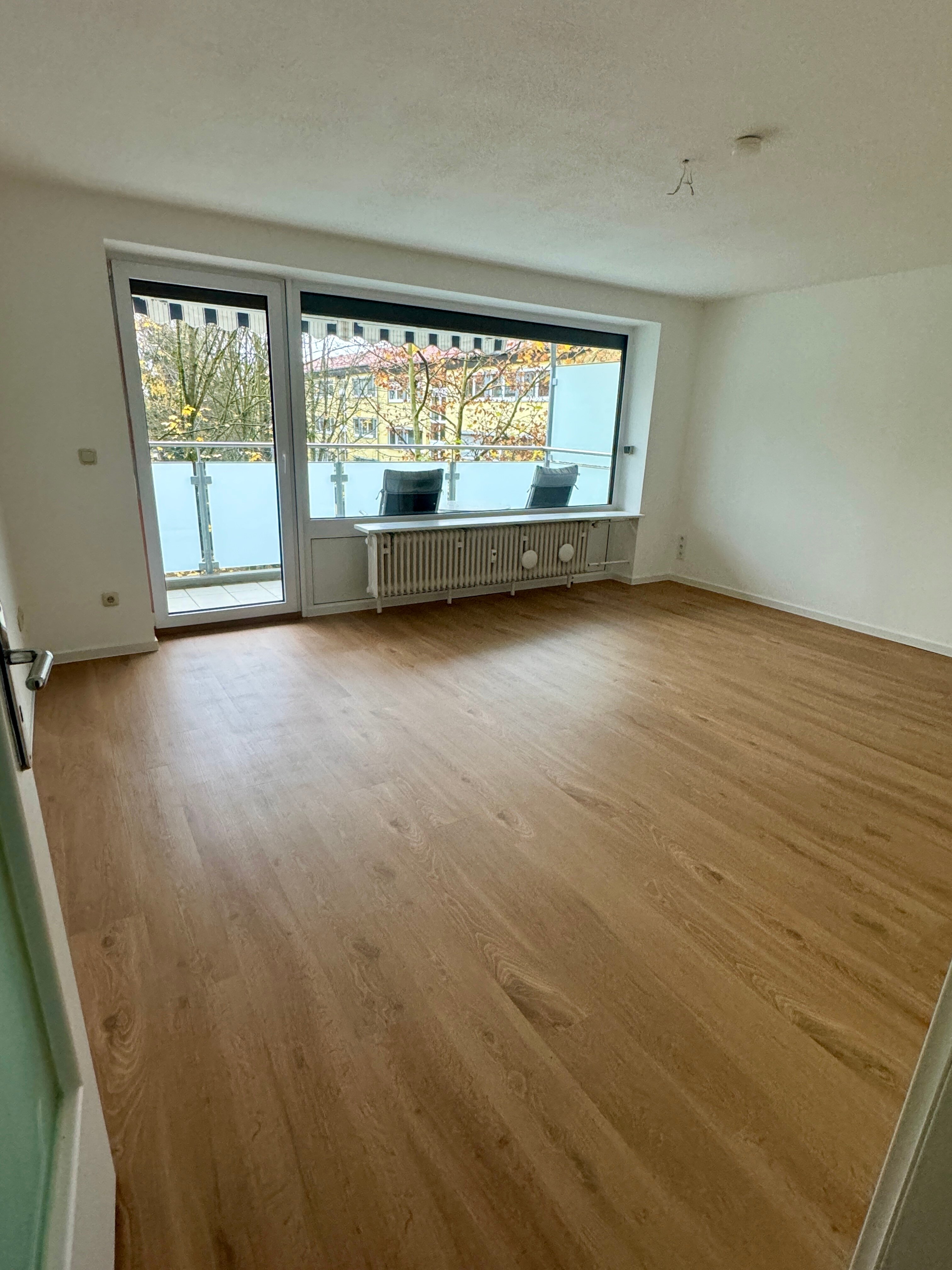 Wohnung zur Miete 900 € 4 Zimmer 90 m²<br/>Wohnfläche 3.<br/>Geschoss ab sofort<br/>Verfügbarkeit Max-Planck-Straße 28 Planungsbezirk 128 Straubing 94315