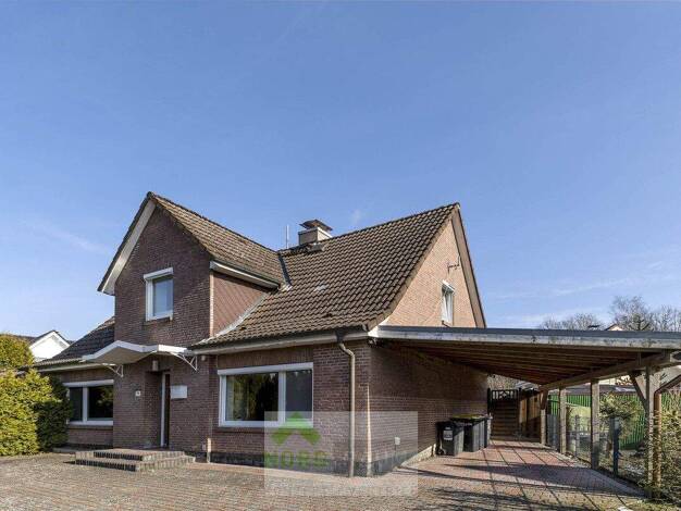 Einfamilienhaus zum Kauf als Kapitalanlage geeignet 320.000 € 6 Zimmer 150 m² 370 m² Grundstück Bismarkstraße 24 Schwarzenbek 21493