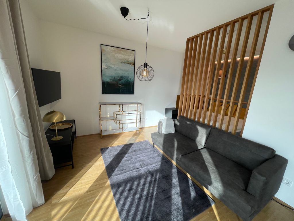 Wohnung zur Miete Wohnen auf Zeit 1.490 € 1 Zimmer 39 m²<br/>Wohnfläche 23.12.2024<br/>Verfügbarkeit Bossestraße Friedrichshain Berlin 10245