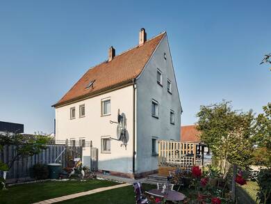 Mehrfamilienhaus zum Kauf provisionsfrei 599.000 € 11 Zimmer 244 m² 363 m² Grundstück Eschenauer Hauptstraße Eschenau Eckental 90542