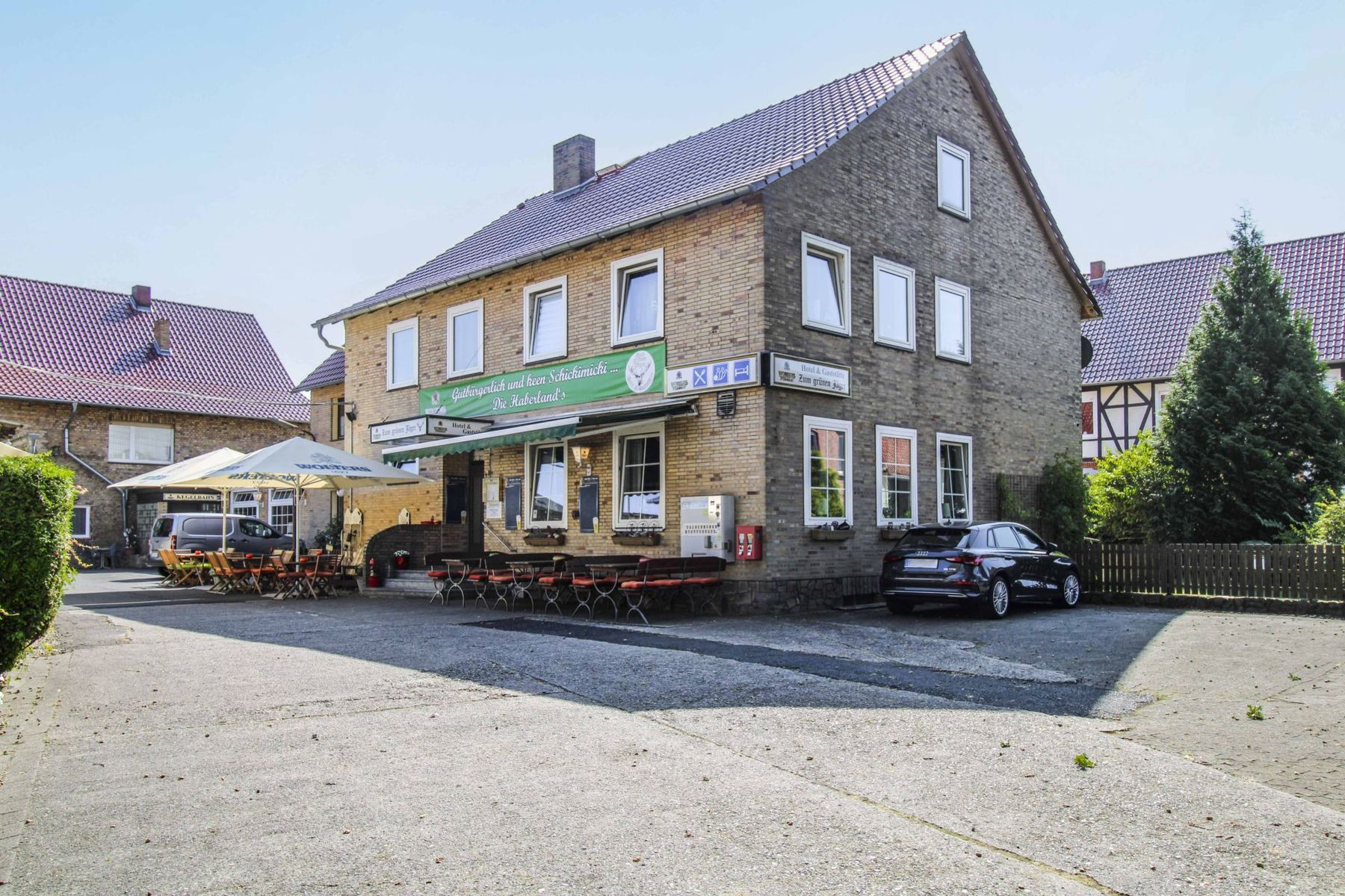 Mehrfamilienhaus zum Kauf als Kapitalanlage geeignet 345.000 € 13 Zimmer 560 m²<br/>Wohnfläche 1.360,3 m²<br/>Grundstück Neubrück Wendeburg 38176