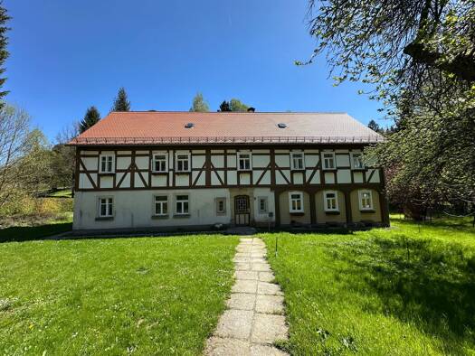 Haus zum Kauf 250.000 € 245 m² 5.309 m² Grundstück Luftkurort Lückendorf Oybin 02797