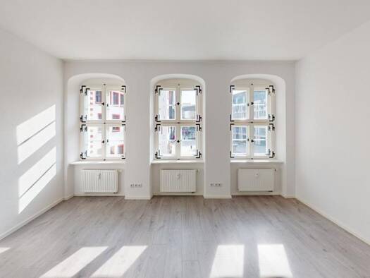 Wohnung zur Miete 730 € 3 Zimmer 132,7 m² 2. Geschoss Markt 20/21 Zentrum Chemnitz 09111