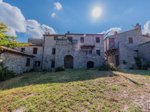 Rustico zum Kauf 450.000 € 4 Zimmer 245 m² frei ab sofort Semproniano