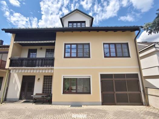 Mehrfamilienhaus zum Kauf provisionsfrei 19,5 Zimmer 595,4 m² 809 m² Grundstück Felixdorf 2603