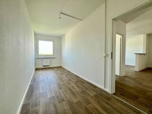 Wohnung zur Miete 442 € 5 Zimmer 82,9 m² 6. Geschoss Am Stadtpark 6 Helbersdorf Helbersdorf 09120