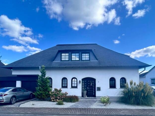 Einfamilienhaus zum Kauf 650.000 € 9 Zimmer 390 m² 630 m² Grundstück Elm Schwalbach / Elm 66773
