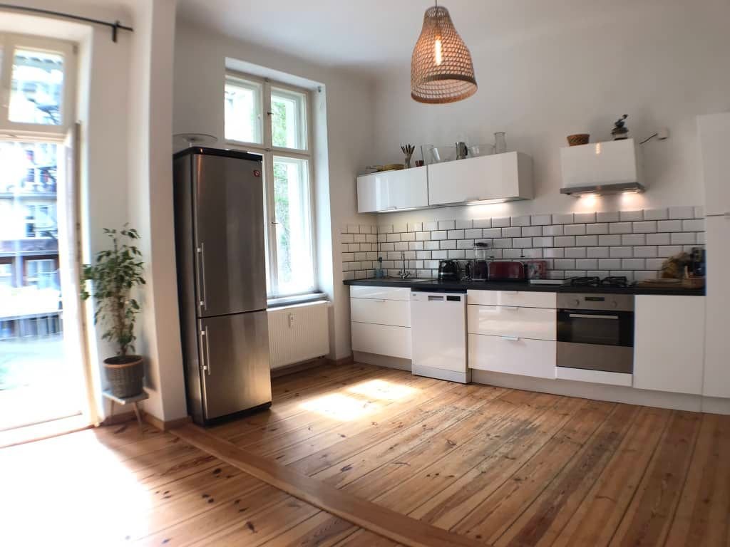 Wohnung zur Miete Wohnen auf Zeit 2.180 € 3 Zimmer 86 m²<br/>Wohnfläche 02.05.2025<br/>Verfügbarkeit Kiefholzstraße Alt-Treptow Berlin 12435