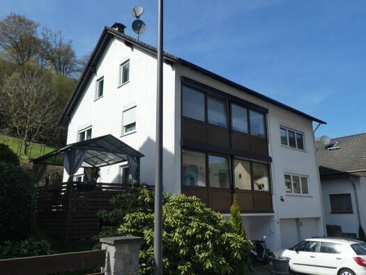 Mehrfamilienhaus zum Kauf 650.000 € 9 Zimmer 274 m² 949 m² Grundstück Niedergladbach Schlangenbad 65388