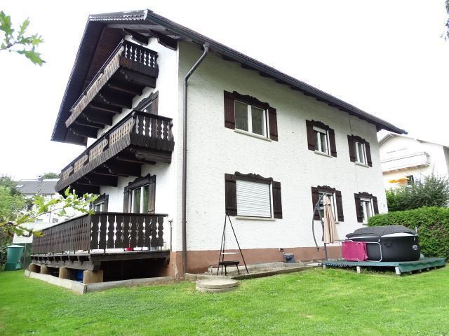 Haus zum Kauf 349.000 € 8 Zimmer 207 m²<br/>Wohnfläche 686 m²<br/>Grundstück Regen Regen 94209