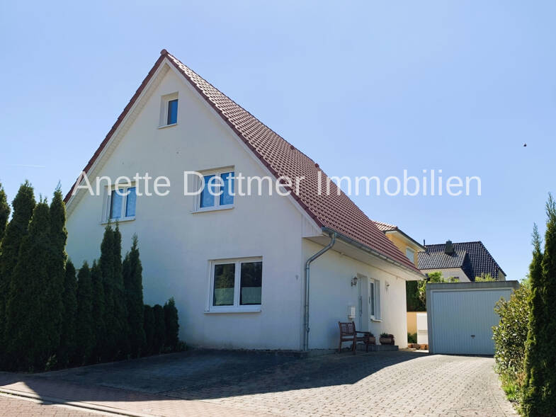 Einfamilienhaus zum Kauf 442.000 € 5 Zimmer 135,7 m² 551 m² Grundstück Elze Elze 31008