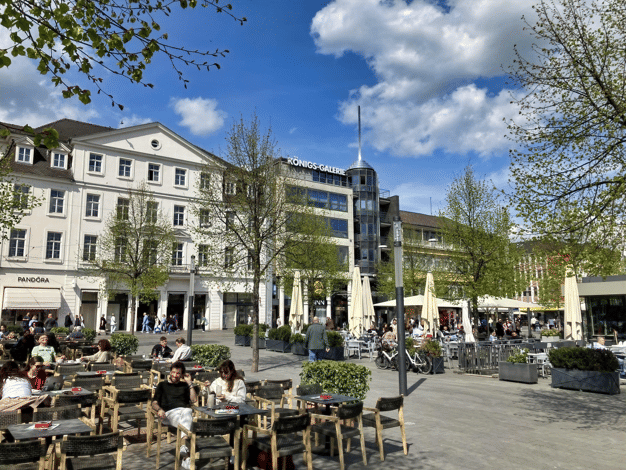 Büro zur Miete provisionsfrei 704 € Mitte Mitte 34117