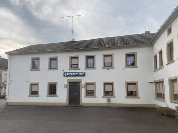 Haus zum Kauf 220.000 € 14 Zimmer 429 m² 893 m² Grundstück Oberkail 54533