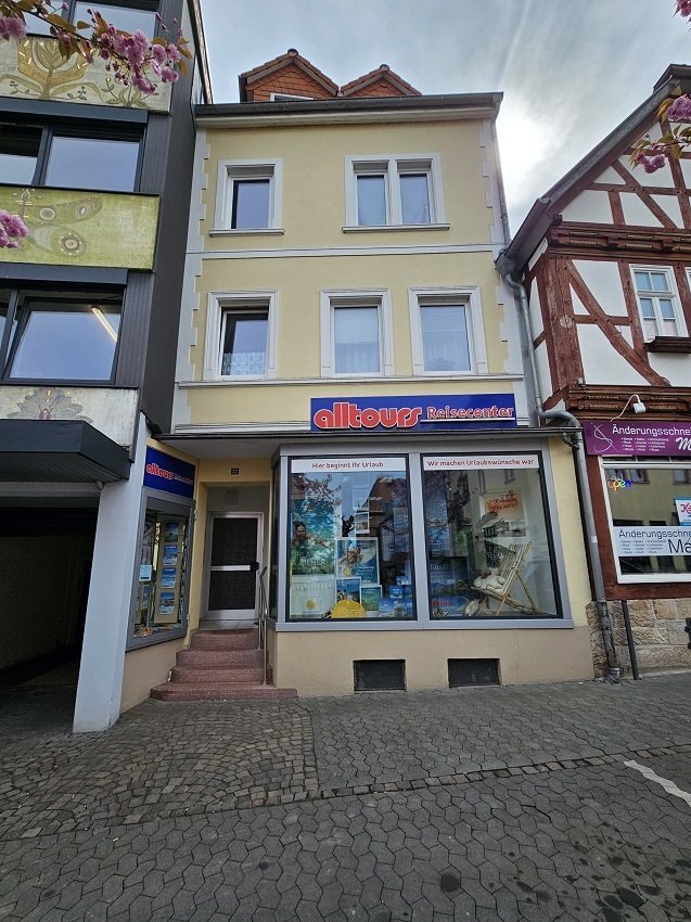 Mehrfamilienhaus zum Kauf 345.000 € 7 Zimmer 250 m²<br/>Wohnfläche 128 m²<br/>Grundstück Hünfeld Hünfeld 36088