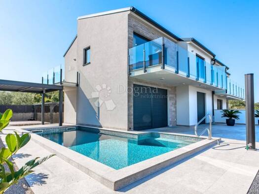 Mehrfamilienhaus zum Kauf 1 € 4 Zimmer 183 m² Milčetići, Malinska-Dubašnica Malinska 51511