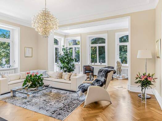 Villa zum Kauf provisionsfrei 3.800.000 € 15 Zimmer 500 m² 4.047 m² Grundstück Innenstadt Baden-Baden 76530