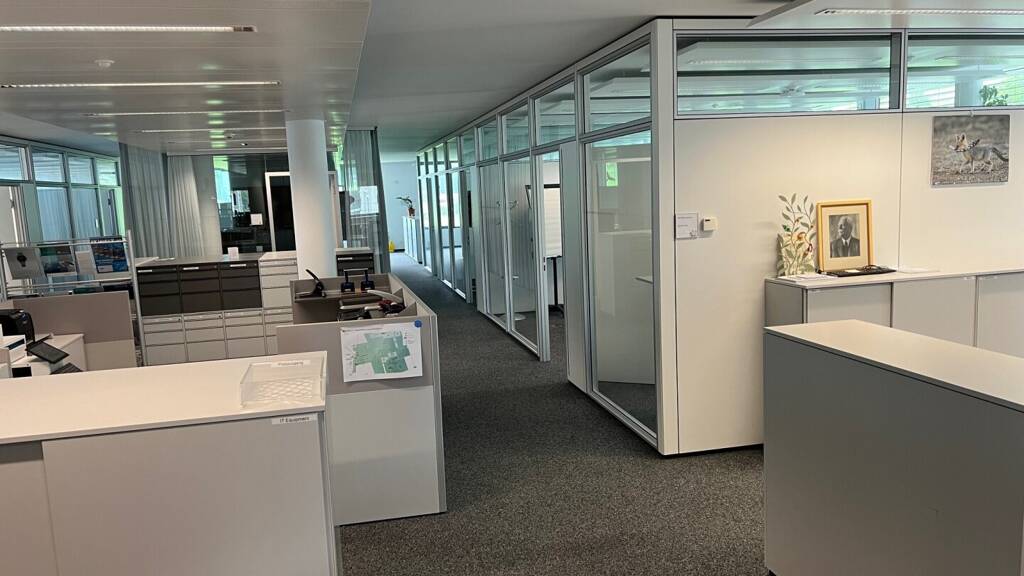 Büro zur Miete 11,70 € 465 m² Bürofläche Wattens 6112