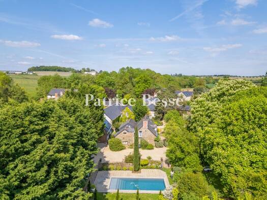Einfamilienhaus zum Kauf 1.496.500 € 20 Zimmer 494 m² 7.850 m² Grundstück Angers 49000