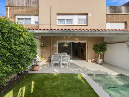 Mehrfamilienhaus zum Kauf provisionsfrei 580.000 € 4 Zimmer Sant Vicenç de Montalt 08394