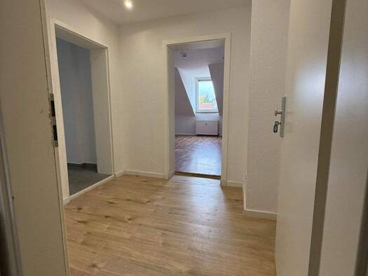 Wohnung zur Miete 477 € 3 Zimmer 85 m² 3. Geschoss Schonnebecker Str. 81 Rotthausen Gelsenkirchen 45884