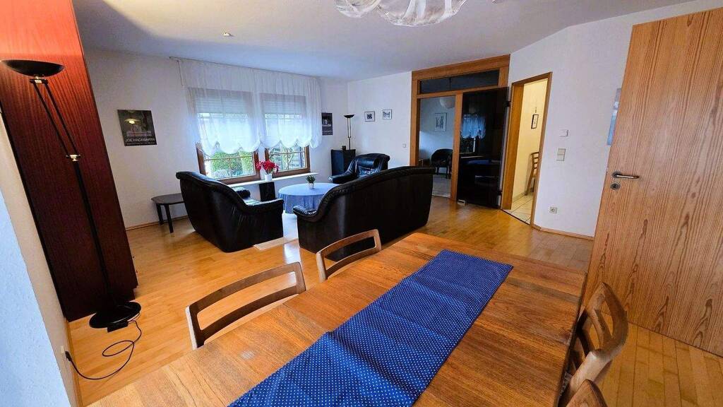 Einfamilienhaus zum Kauf 595.000 € 6,5 Zimmer 140 m² 605 m² Grundstück Hausen Brackenheim 74336