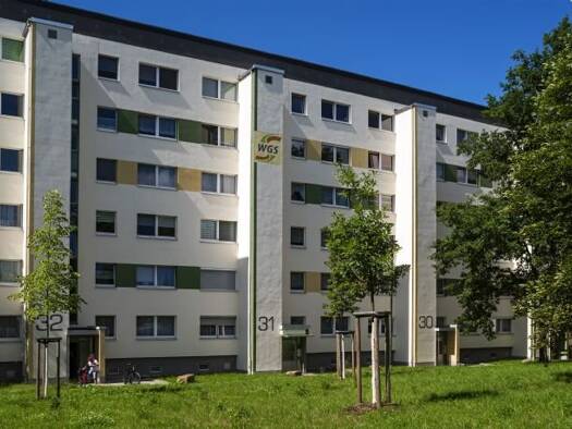 Wohnung zur Miete 416 € 4 Zimmer 69,3 m² 4. Geschoss frei ab sofort Sonnenstraße 29 Hohenstein-Ernstthal 09337