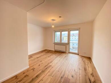 Wohnung zur Miete 315 € 1 Zimmer 16,9 m² 5. Geschoss frei ab 01.10.2025 Rosenbergstr. 22 Universität Stuttgart 70174