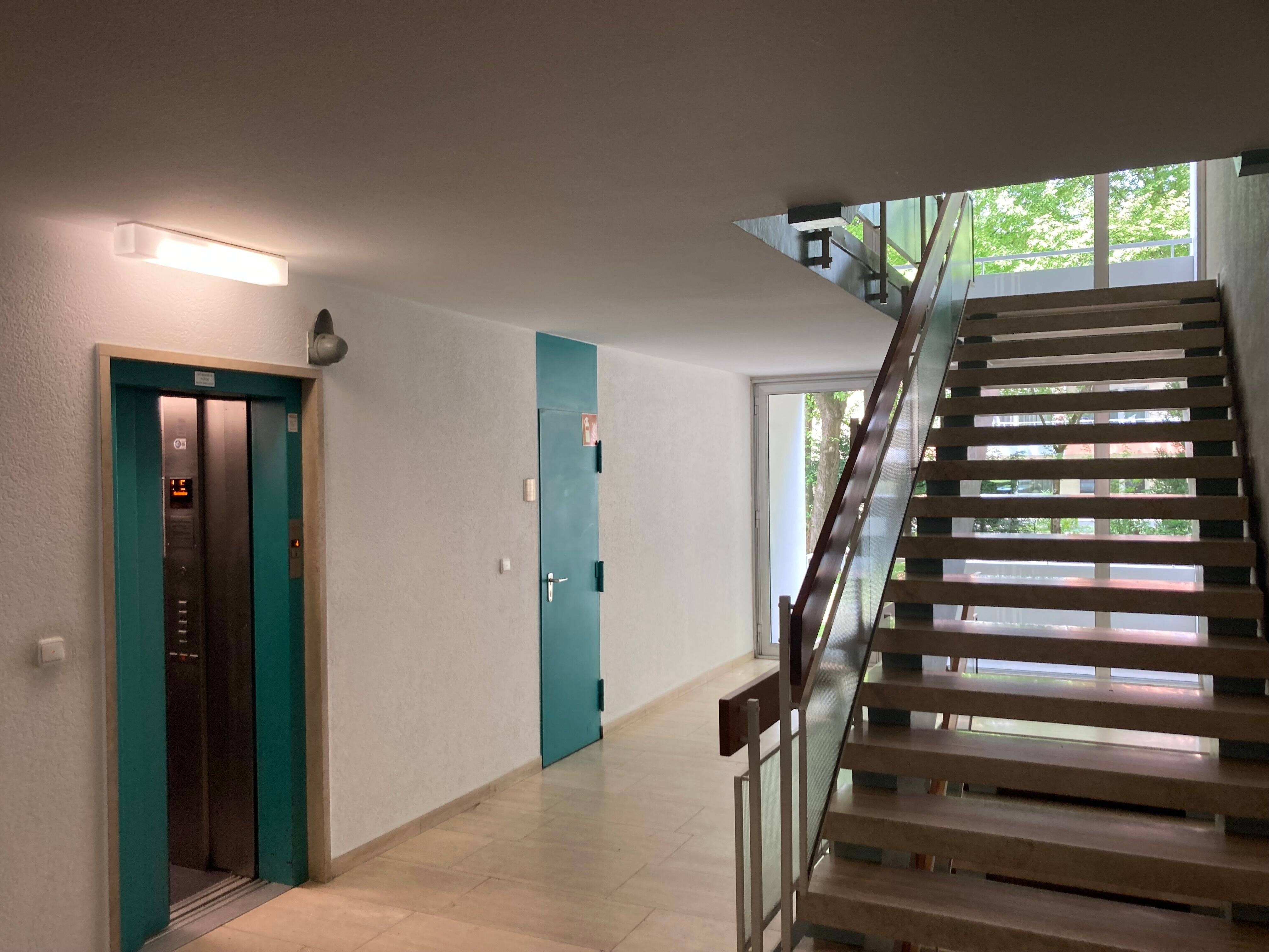 Property thumbnail 6