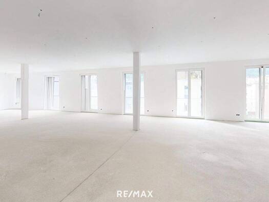 Produktionshalle zur Miete 2.040 € 7 m² Lagerfläche Landeck 6500