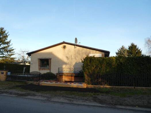 Einfamilienhaus zum Kauf 355.000 € 4 Zimmer 115 m² 501 m² Grundstück Oranienburg Oraninenburg 16515