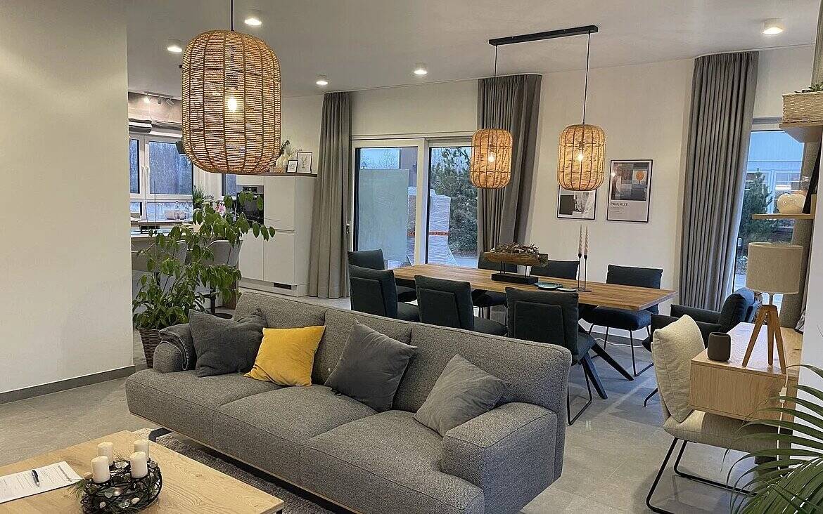 Immobilie in Geiselwind - Modernes Einfamilienhaus in Geiselwind - Flexibel geplant und individuell gestaltet - Bild 3