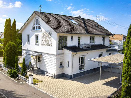 Mehrfamilienhaus zum Kauf 589.000 € 8 Zimmer 307,7 m² 737 m² Grundstück frei ab sofort Bisingen Bisingen 72406