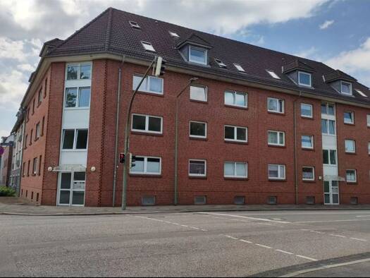 Wohnung zur Miete 920 € 3 Zimmer 93 m² Geschoss 1/3 frei ab sofort Innenstadt Neumünster 24534