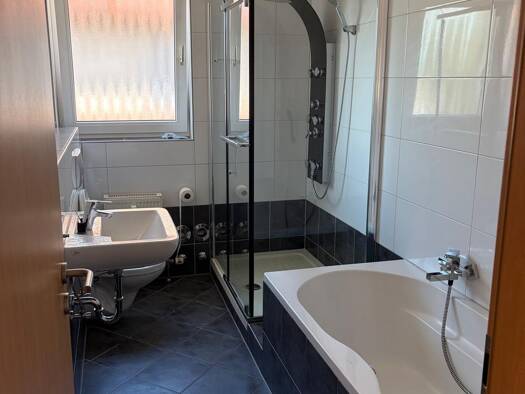 Wohnung zur Miete 800 € 3 Zimmer 75 m² Geschoss 2/3 frei ab sofort Im Loh 11 Höntrop Wattenscheid 44869
