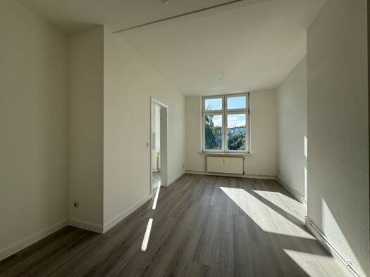 Wohnung zum Kauf 147.000 € 2 Zimmer 42 m² 2. Geschoss Budapester Straße 10 Kröpeliner Tor-Vorstadt Rostock 18057