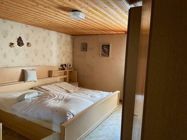 Bauernhaus zum Kauf 262.000 € 5 Zimmer 145 m² 1.450 m² Grundstück Schön Ensdorf 92266