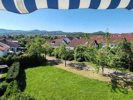Wohnung zur Miete 960 € 3 Zimmer 80,6 m² 2. Geschoss frei ab 15.10.2026 Metzingen Metzingen 72555