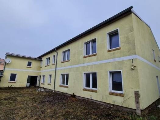 Mehrfamilienhaus zum Kauf 145.000 € 3 Zimmer 513 m² 1.705 m² Grundstück frei ab sofort Schernberg Sondershausen 99706