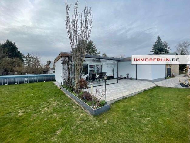 Haus zum Kauf 939.000 € 5 Zimmer 2.187 m² Grundstück Altglienicke Berlin 12524