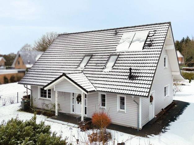 Einfamilienhaus zum Kauf 649.000 € 5 Zimmer 158 m² 817 m² Grundstück Hitzhusen 24576