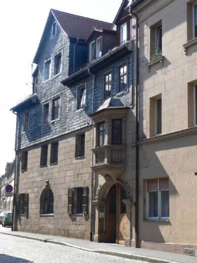 Wohnung zur Miete 680 € 2,5 Zimmer 66 m² 2. Geschoss frei ab 01.08.2025 Blumenstraße 51 Altstadt / Innenstadt 16 Fürth 90762