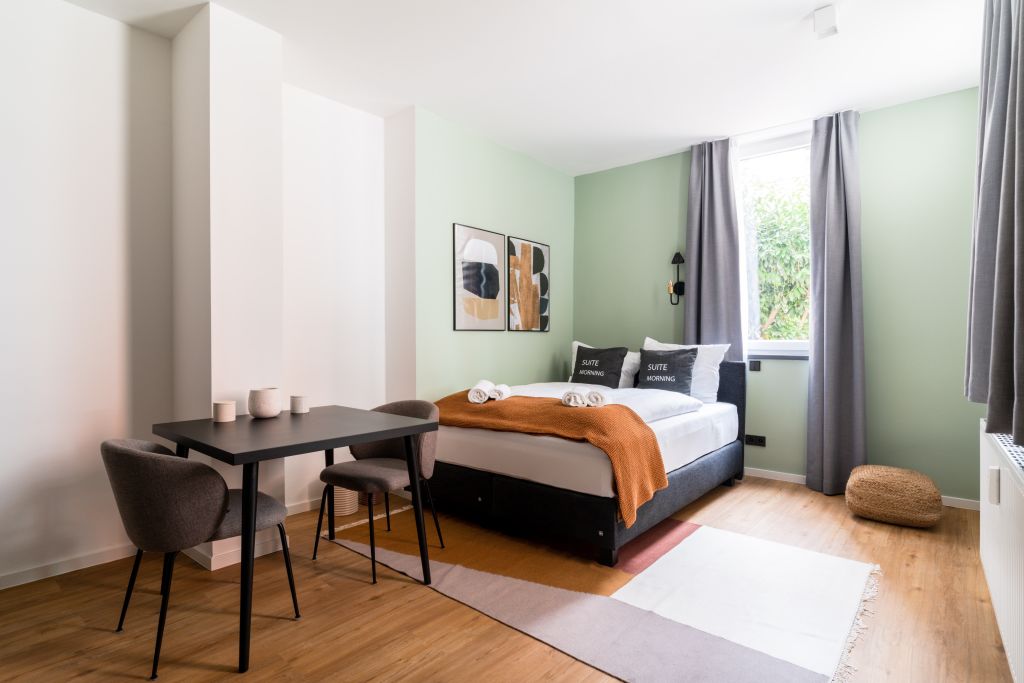 Wohnung zur Miete Wohnen auf Zeit 2.813 € 1 Zimmer 36 m²<br/>Wohnfläche 01.10.2024<br/>Verfügbarkeit Schmidtstedter Straße Altstadt Erfurt 99084