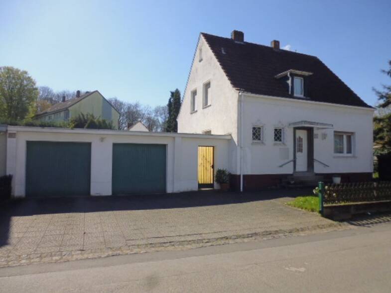 Einfamilienhaus zum Kauf 350.000 € 5 Zimmer 110 m² 724 m² Grundstück Hochstraß Moers 47443