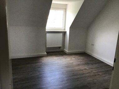 Wohnung zur Miete 525,47 € 3,5 Zimmer 56,6 m² 4. Geschoss frei ab 12.10.2024 Koschatplatz 8 Süd / Stadtbezirk 122 Ludwigshafen 67061