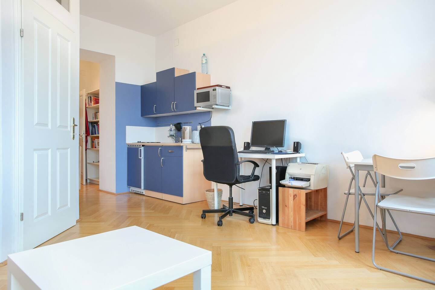 Wohnung zur Miete Wohnen auf Zeit 1.082 € 2 Zimmer 28 m²<br/>Wohnfläche 06.01.2025<br/>Verfügbarkeit Wien 1120