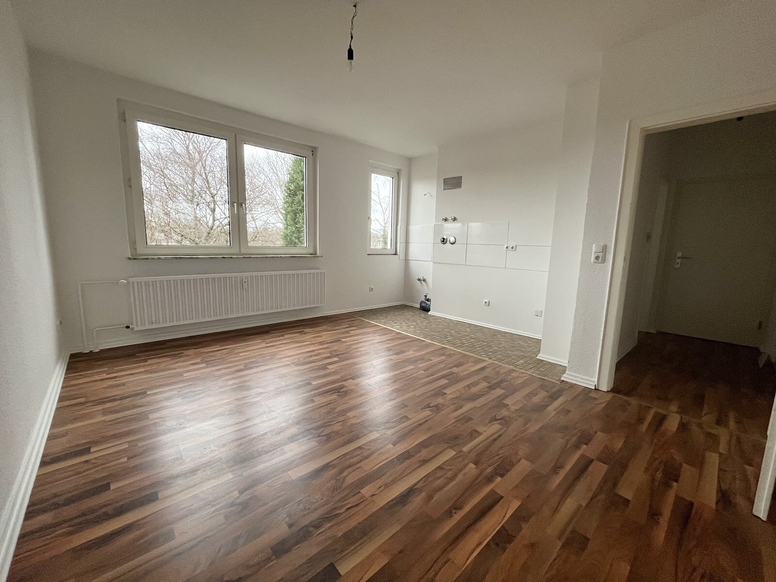 Wohnung zur Miete 429 € 2 Zimmer 52,9 m²<br/>Wohnfläche 01.01.2025<br/>Verfügbarkeit Stauderstraße 91 Altenessen-Süd Essen 45326