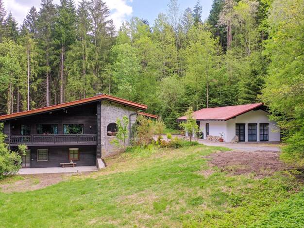 Haus zum Kauf 695.000 € 8 Zimmer 300 m² 4.500 m² Grundstück Asbergmühle Innernzell 94548