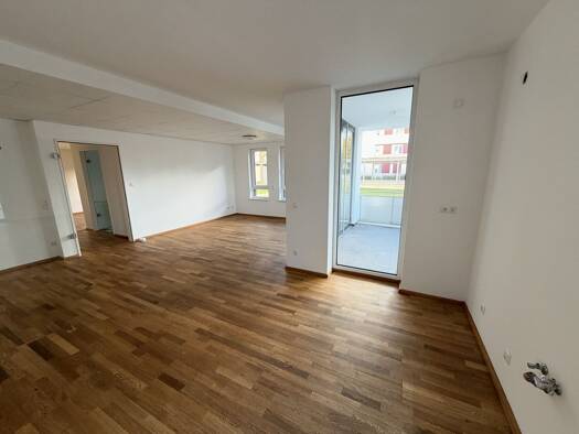 Terrassenwohnung zur Miete 1.000 € 2,5 Zimmer 84 m² 6 Geschosse frei ab sofort Friedrich-Ebert-Straße 5 Burghausen Burghausen 84489