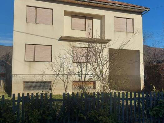 Haus zum Kauf 105.000 € 6 Zimmer 211 m² Donji Lapac Donji Lapac